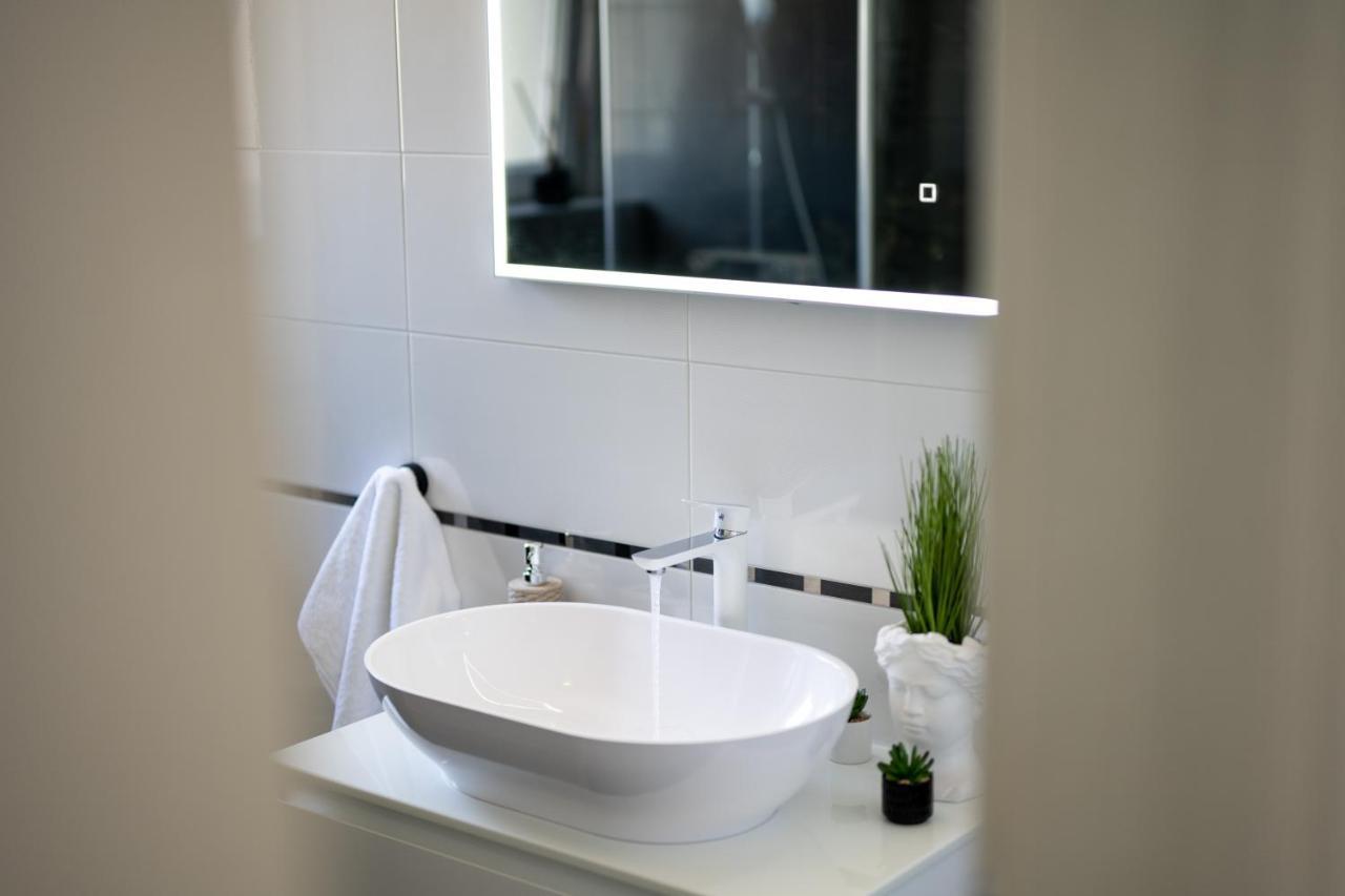 Silver Luxury Apartment Трогир Экстерьер фото