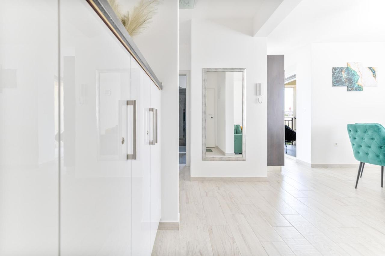 Silver Luxury Apartment Трогир Экстерьер фото